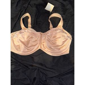 NWT  plus size underwire bra size 40DDD